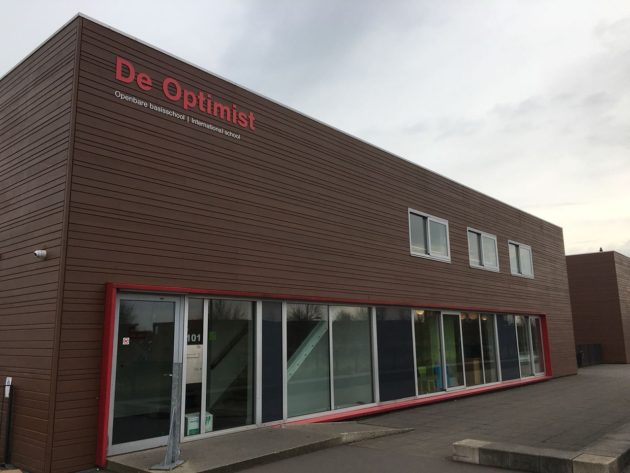 Belettering pand OBS De Optimist